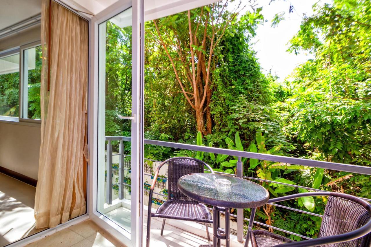 Karon Butterfly Condominuim Ban Karon ภายนอก รูปภาพ