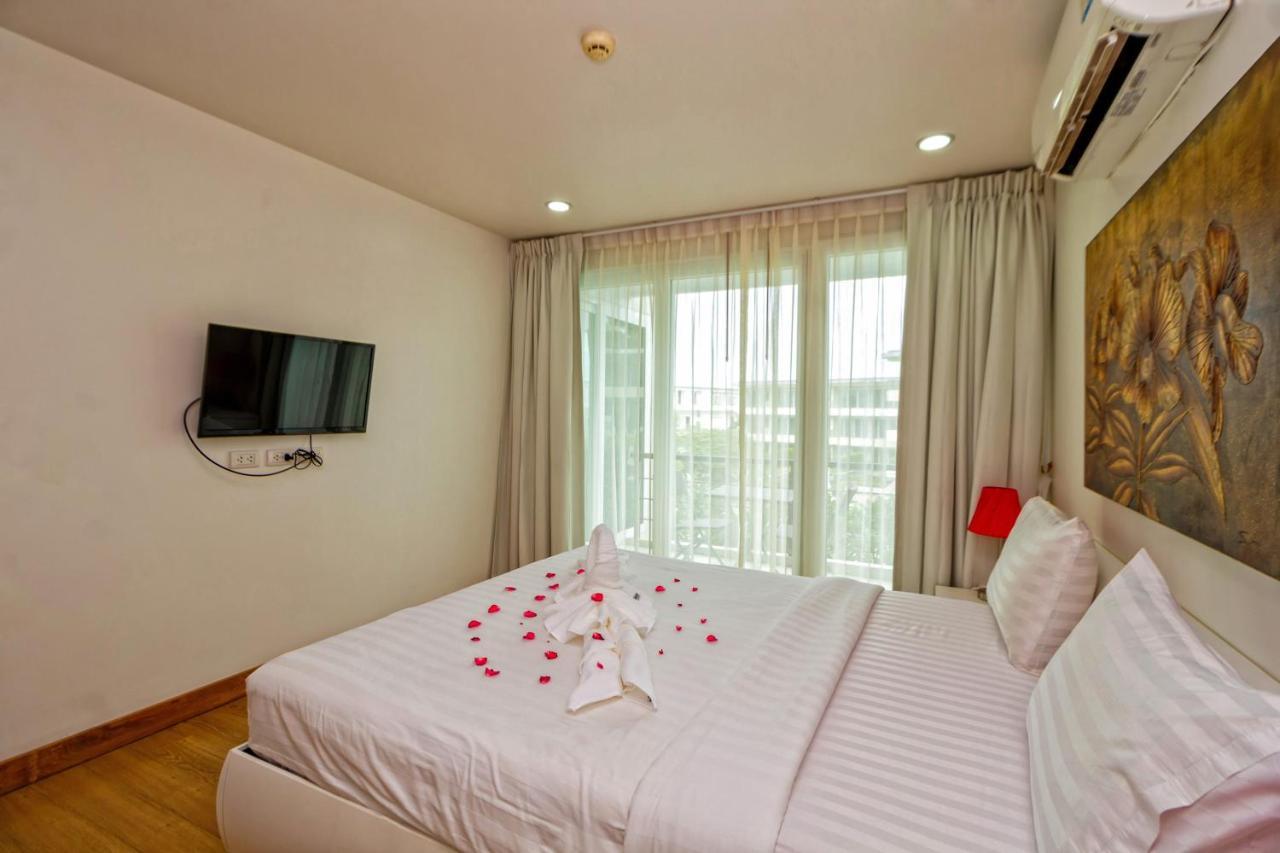 Karon Butterfly Condominuim Ban Karon ภายนอก รูปภาพ
