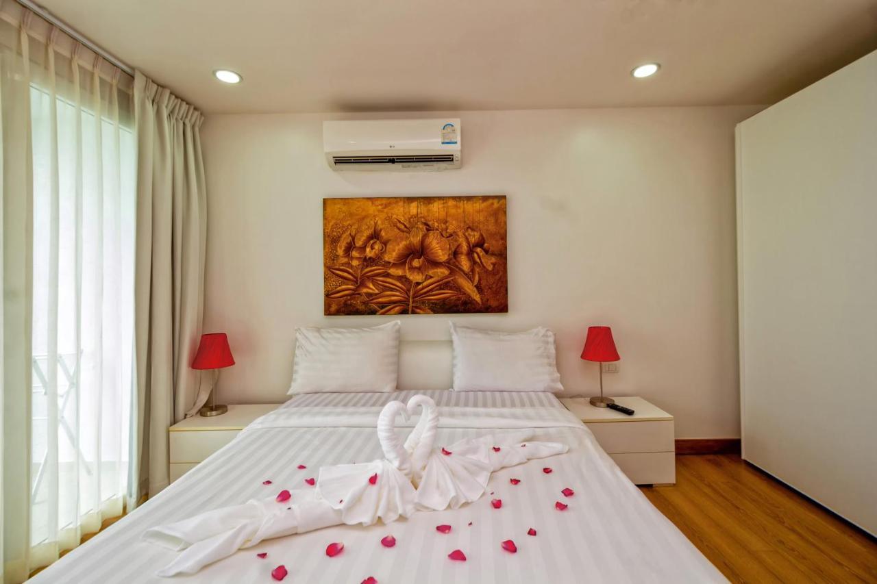 Karon Butterfly Condominuim Ban Karon ภายนอก รูปภาพ