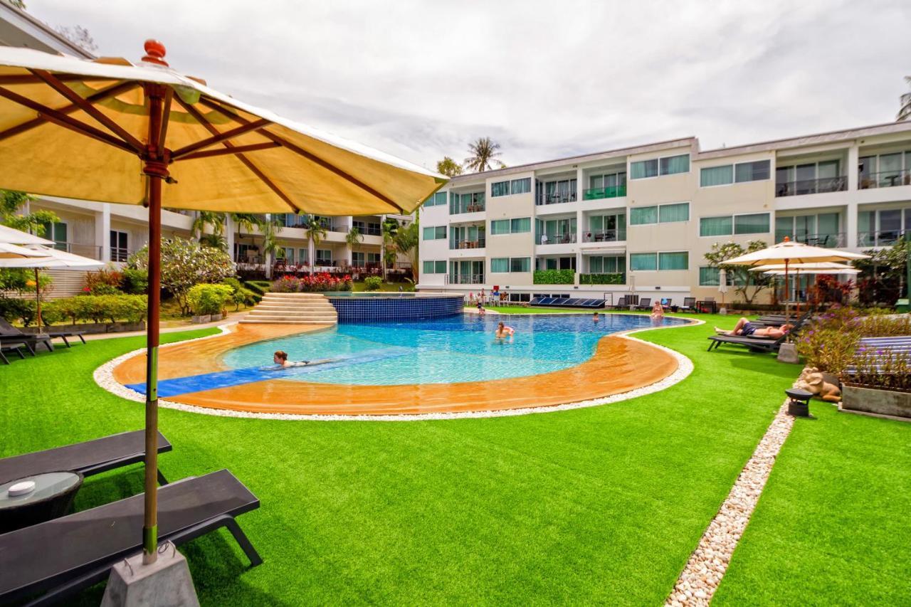 Karon Butterfly Condominuim Ban Karon ภายนอก รูปภาพ