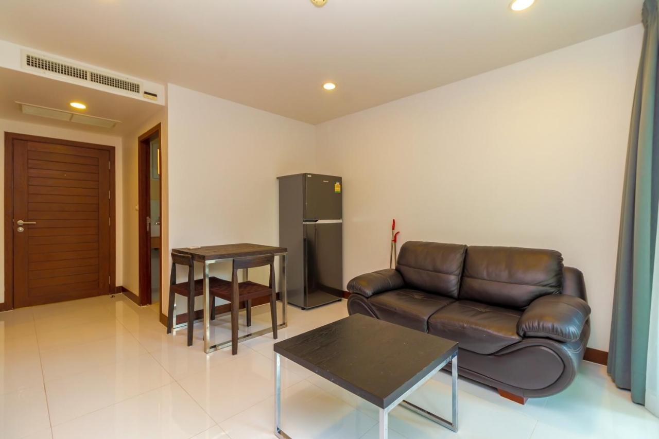 Karon Butterfly Condominuim Ban Karon ภายนอก รูปภาพ