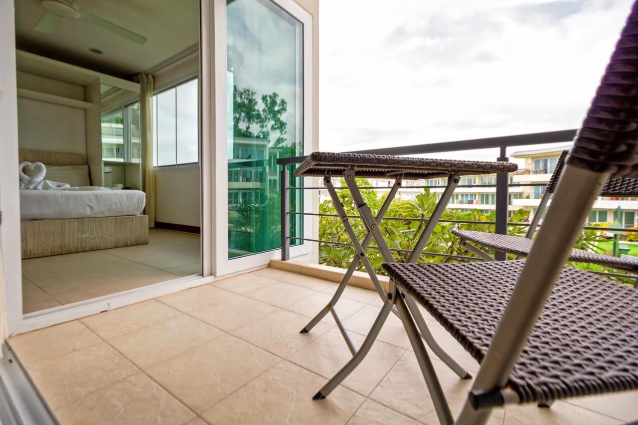 Karon Butterfly Condominuim Ban Karon ภายนอก รูปภาพ