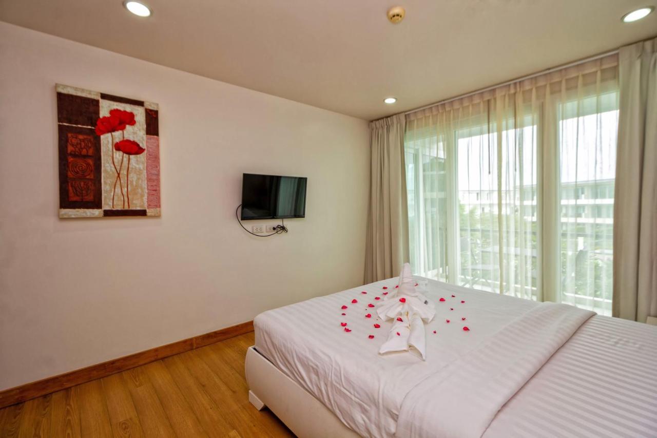 Karon Butterfly Condominuim Ban Karon ภายนอก รูปภาพ