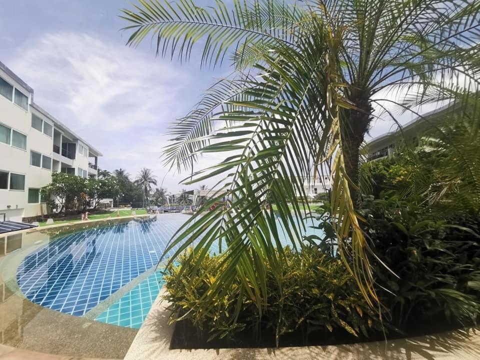 Karon Butterfly Condominuim Ban Karon ภายนอก รูปภาพ