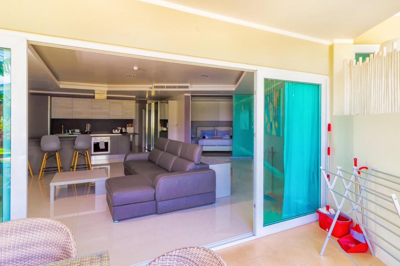 Karon Butterfly Condominuim Ban Karon ภายนอก รูปภาพ